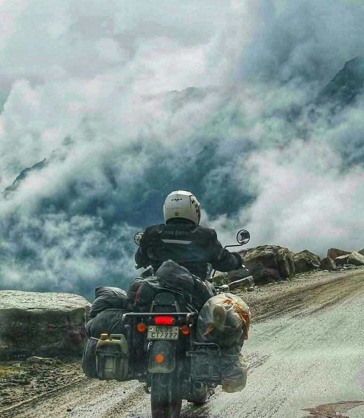 Leh Ladakh Bike Trip | FREE Excursion to Chang-la Pass